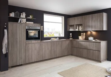 L-Küche mit Holzoptik L-Küche mit Holzoptik